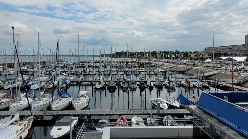 Blick über den Olympiahafen Schilksee